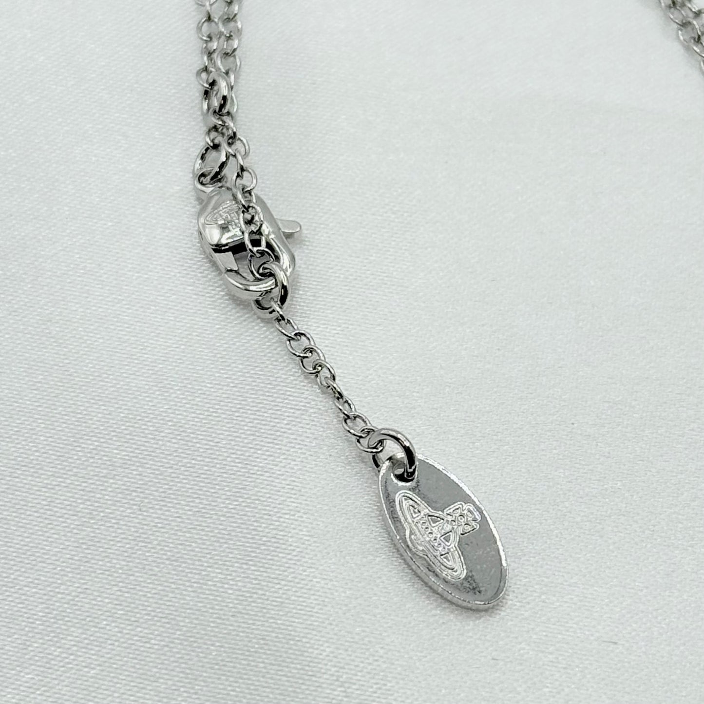 MAYFAIR BAS RELIEF Vivienne Westwood ネックレス 128