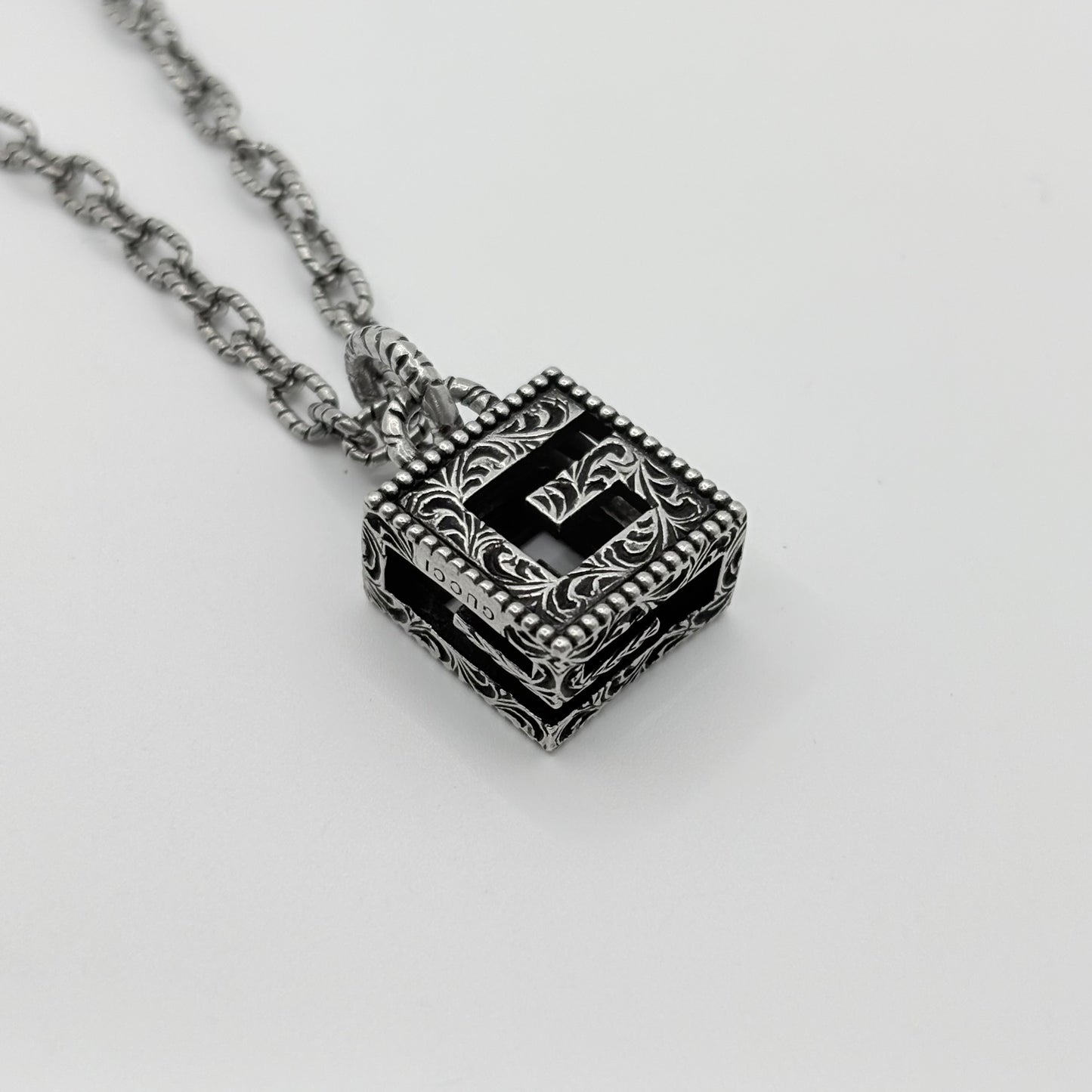 GUCCI ネックレス