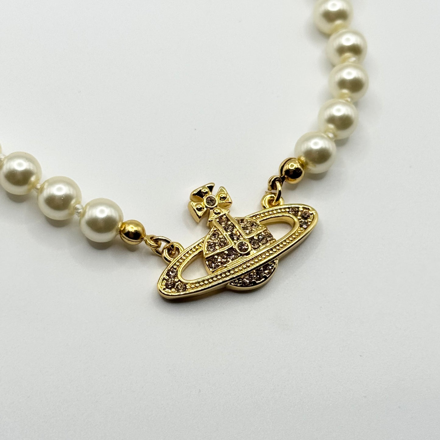 MINI BAS RELIEF PEARL Vivienne Westwood パールネックレス 141