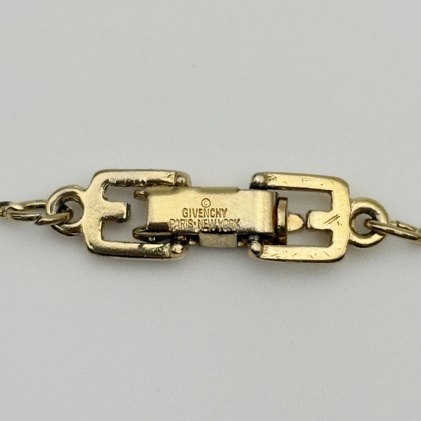 GIVENCHY ネックレス