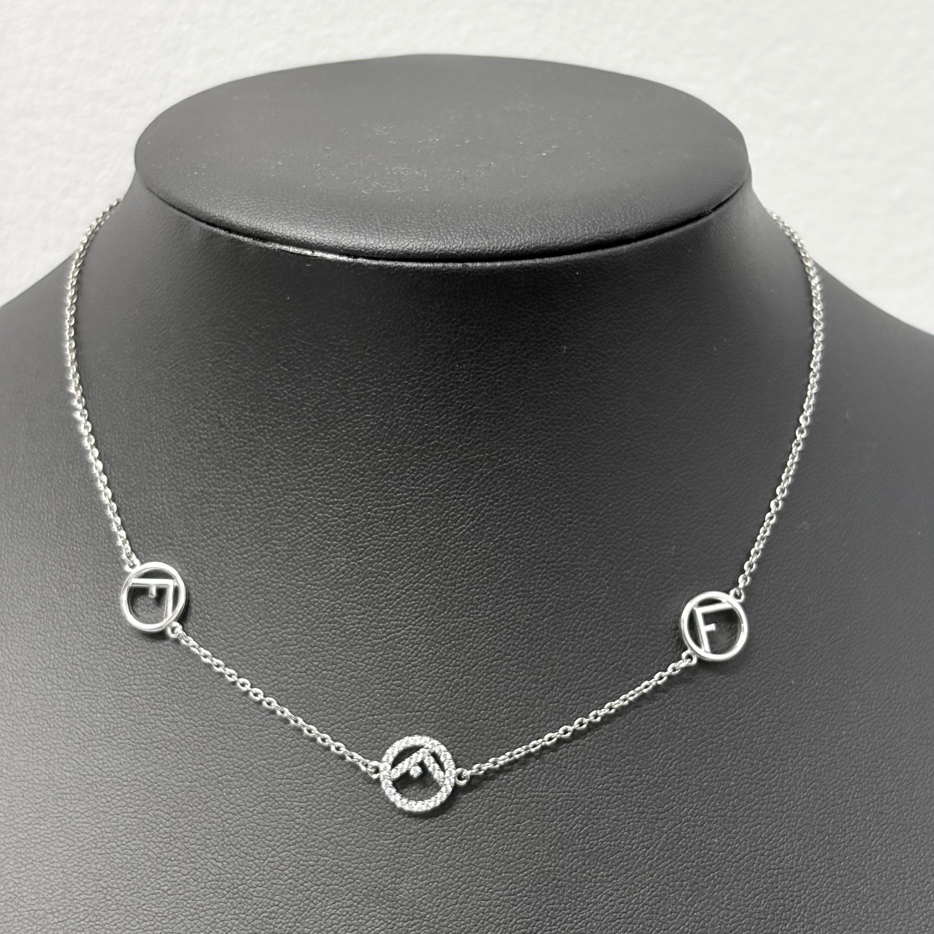 FENDI ネックレス