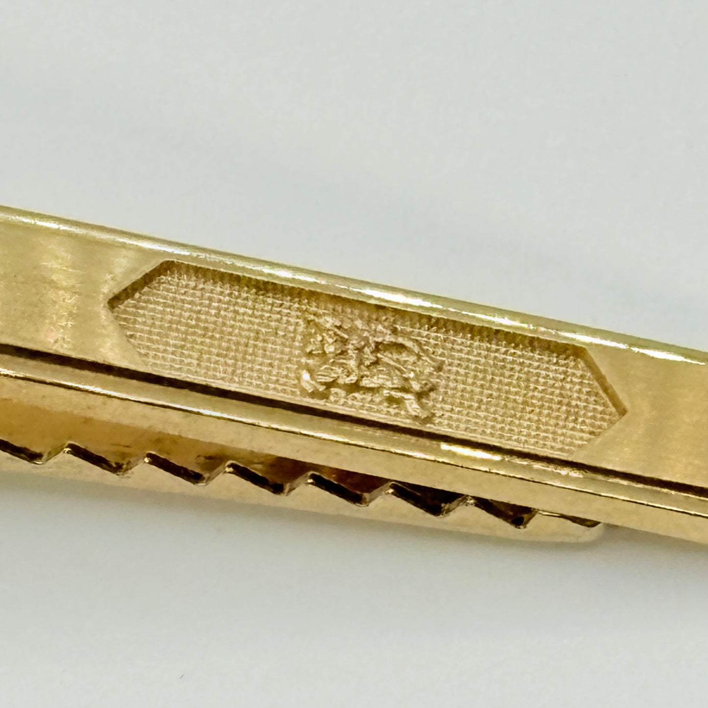 BURBERRY ネクタイピン 528
