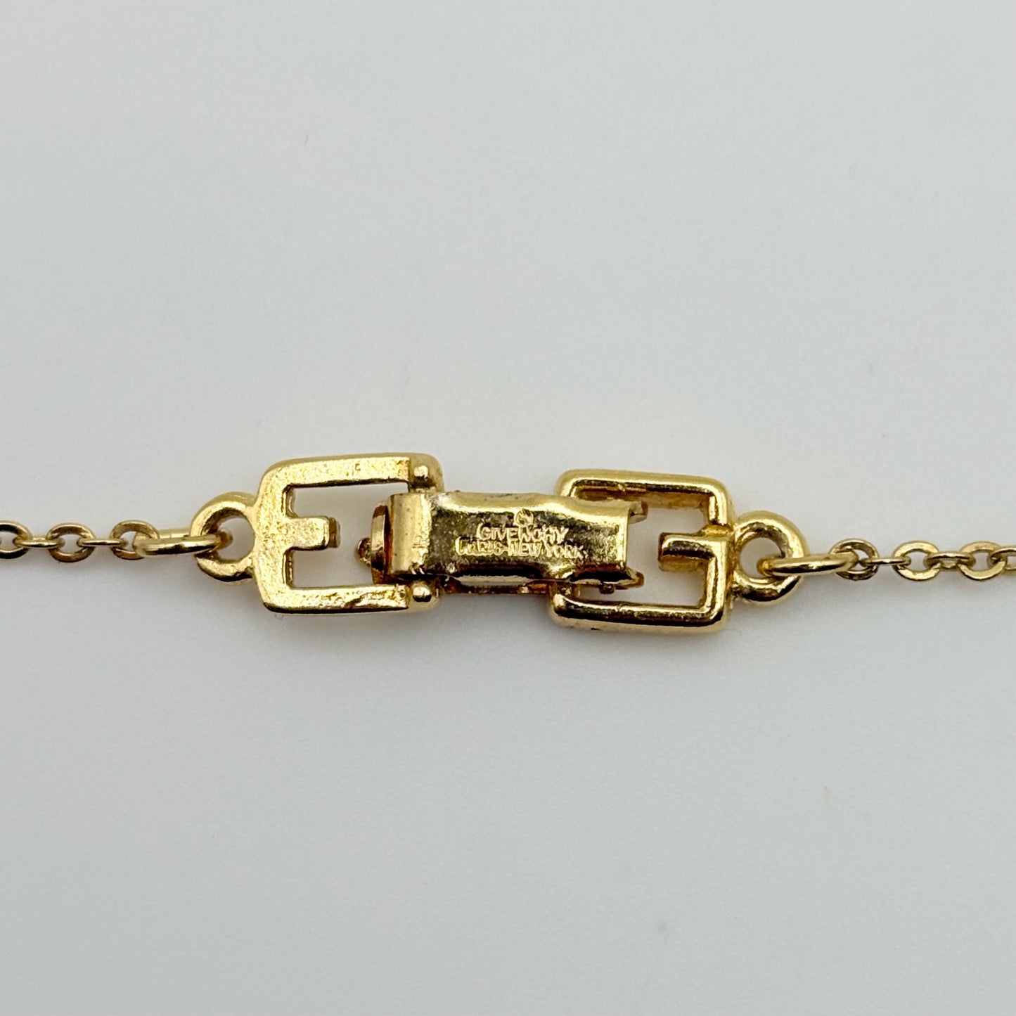 GIVENCHY ネックレス