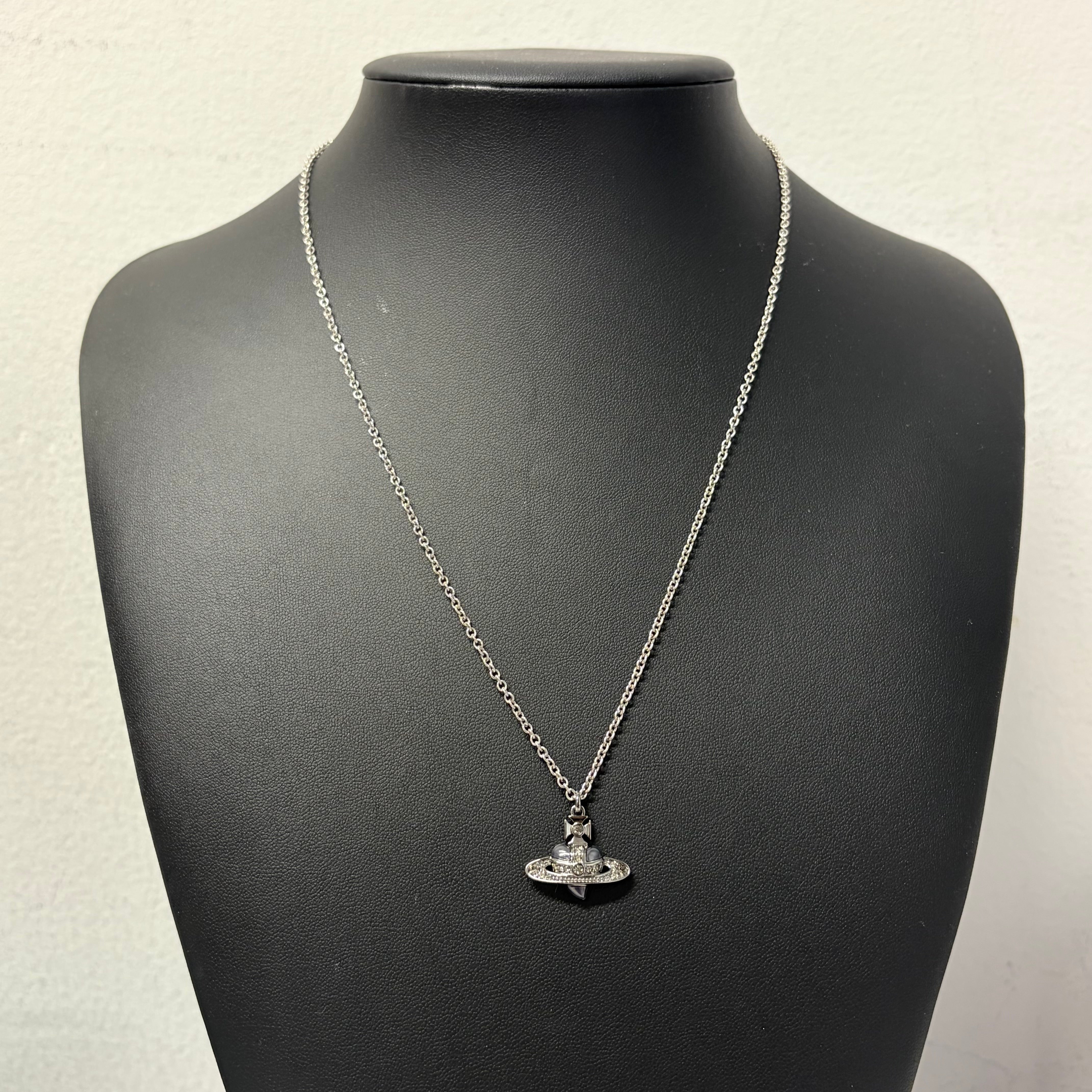 Vivienne Westwood ネックレス