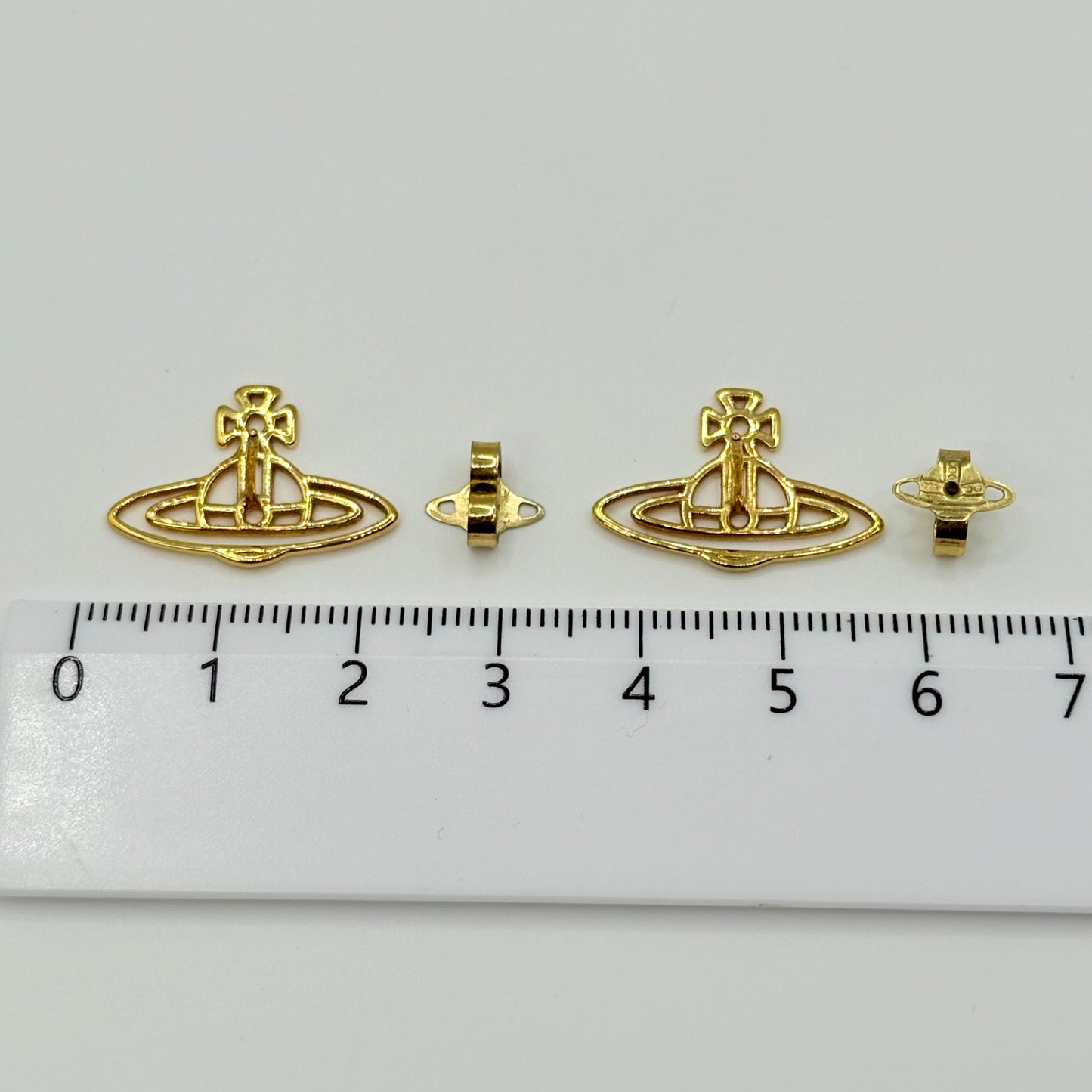 Vivienne Westwood ピアス 127