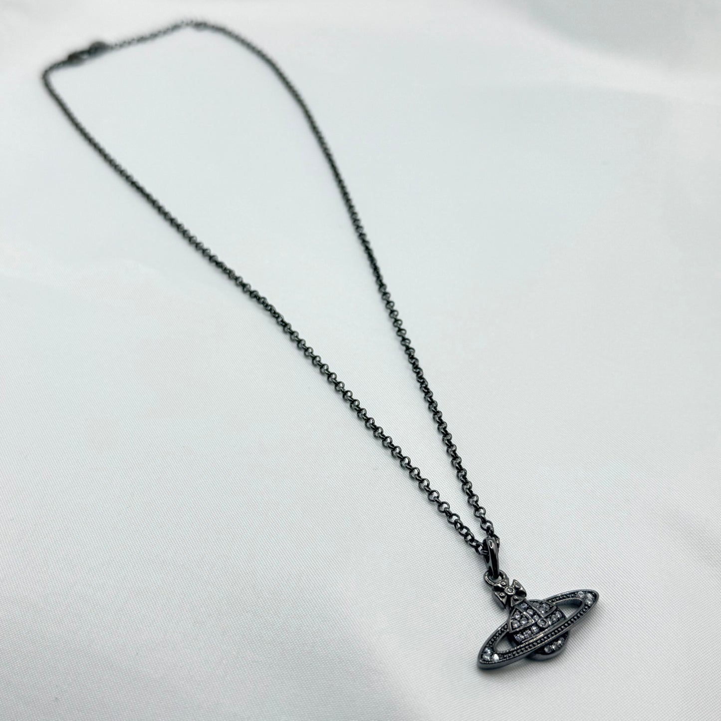 Vivienne Westwood ブラックネックレス 134
