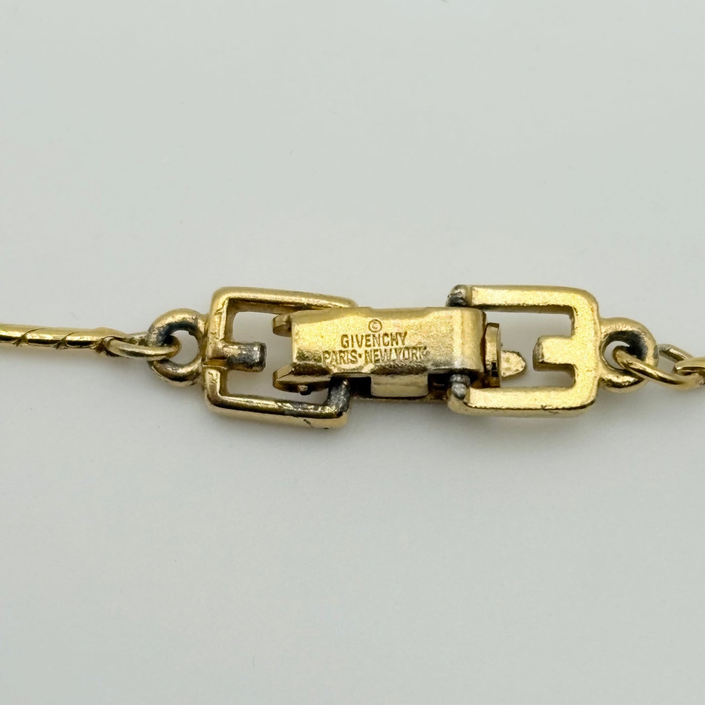 GIVENCHY ネックレス