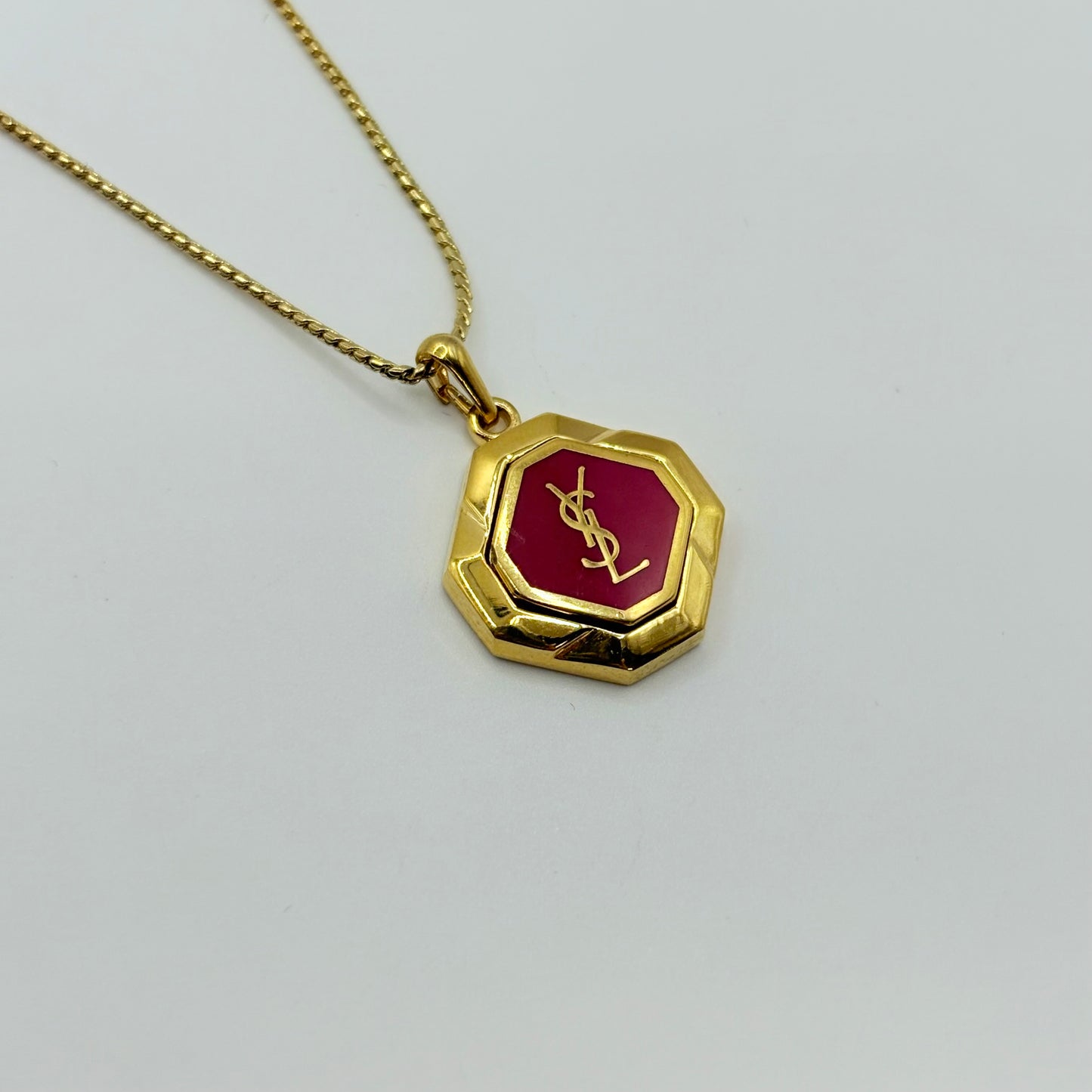 Yves Saint Laurent ネックレス 693