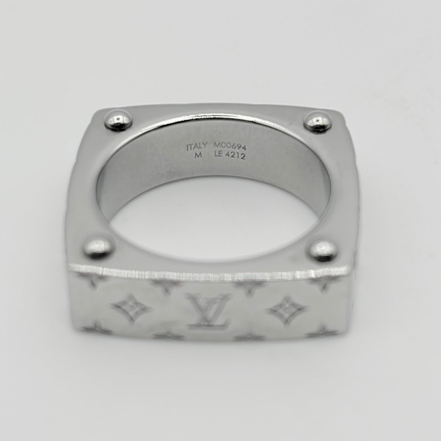 Louis Vuitton リング