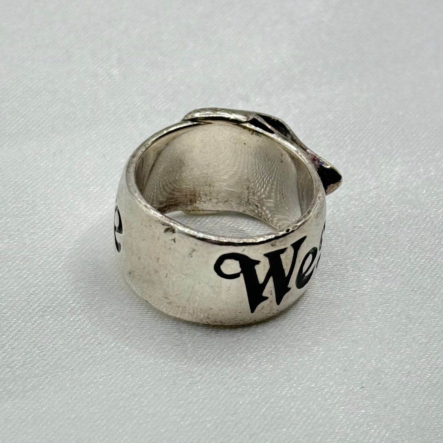 Vivienne Westwood リング 126