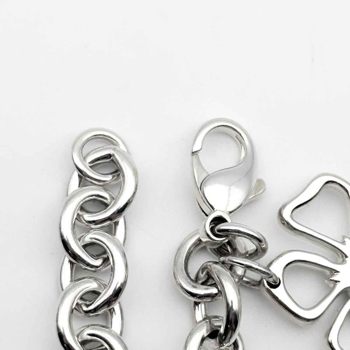 Tiffany&Co. フラワーチャームブレスレット