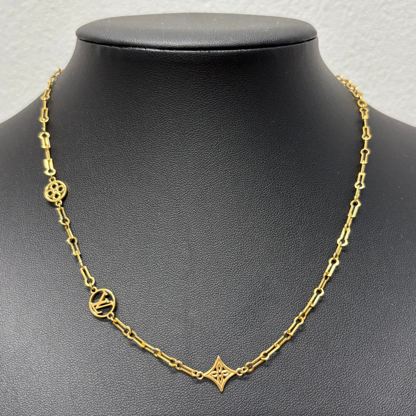 LOUIS VUITTON ネックレス 534