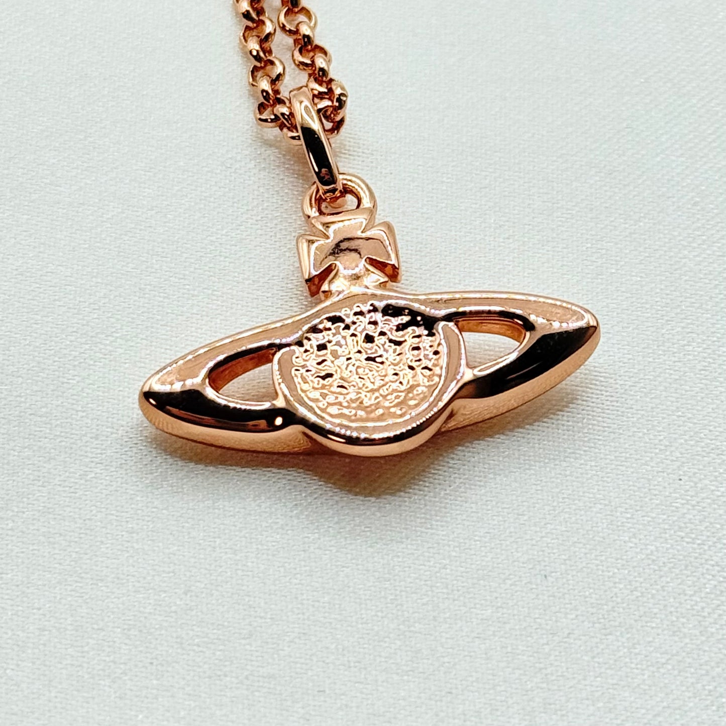 MAN MINI BAS RELIEF ORB Vivienne Westwood ネックレス 121