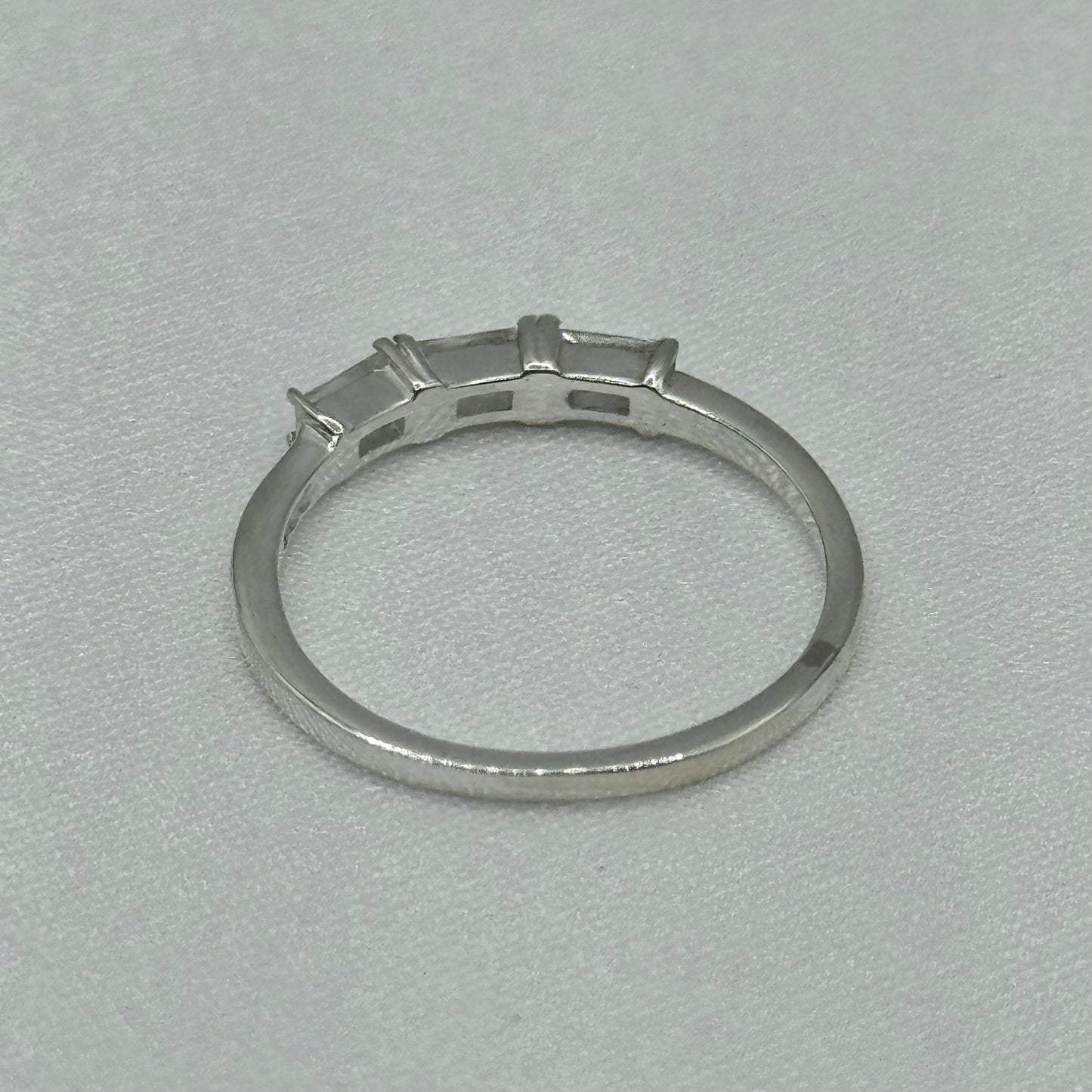 ジルコニアリング サイズ複数あり silver925
331