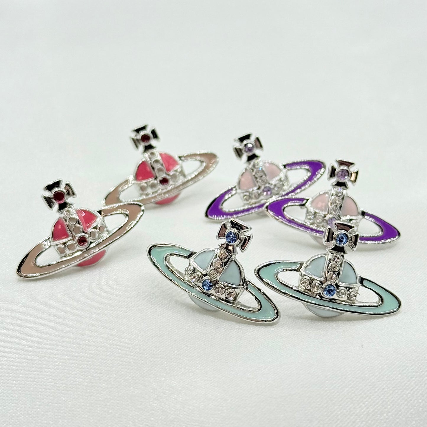 SMALL NEO BAS RELIEF Vivienne Westwood ピアス 123