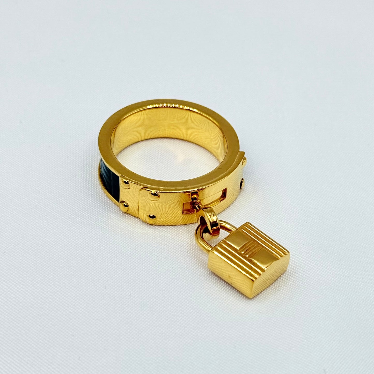 HERMES リング スカーフリング 520
