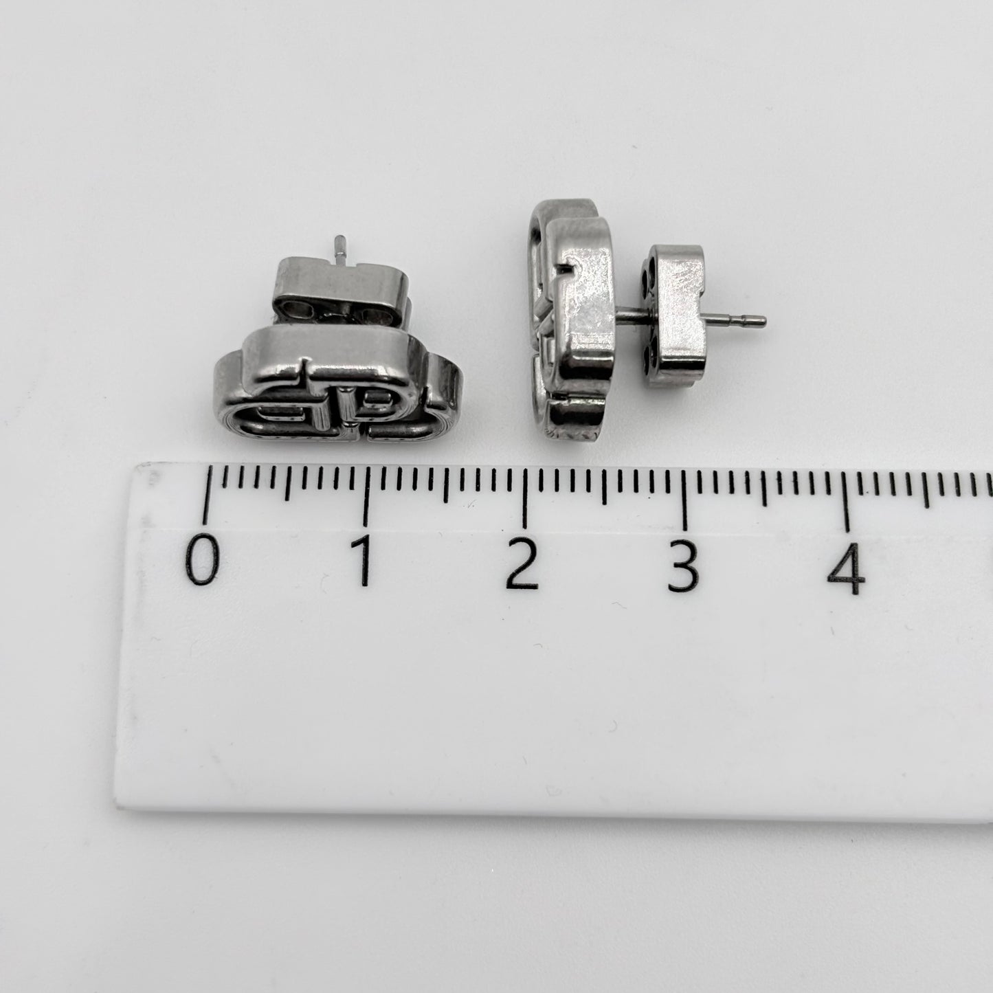 BALENCIAGA ピアス