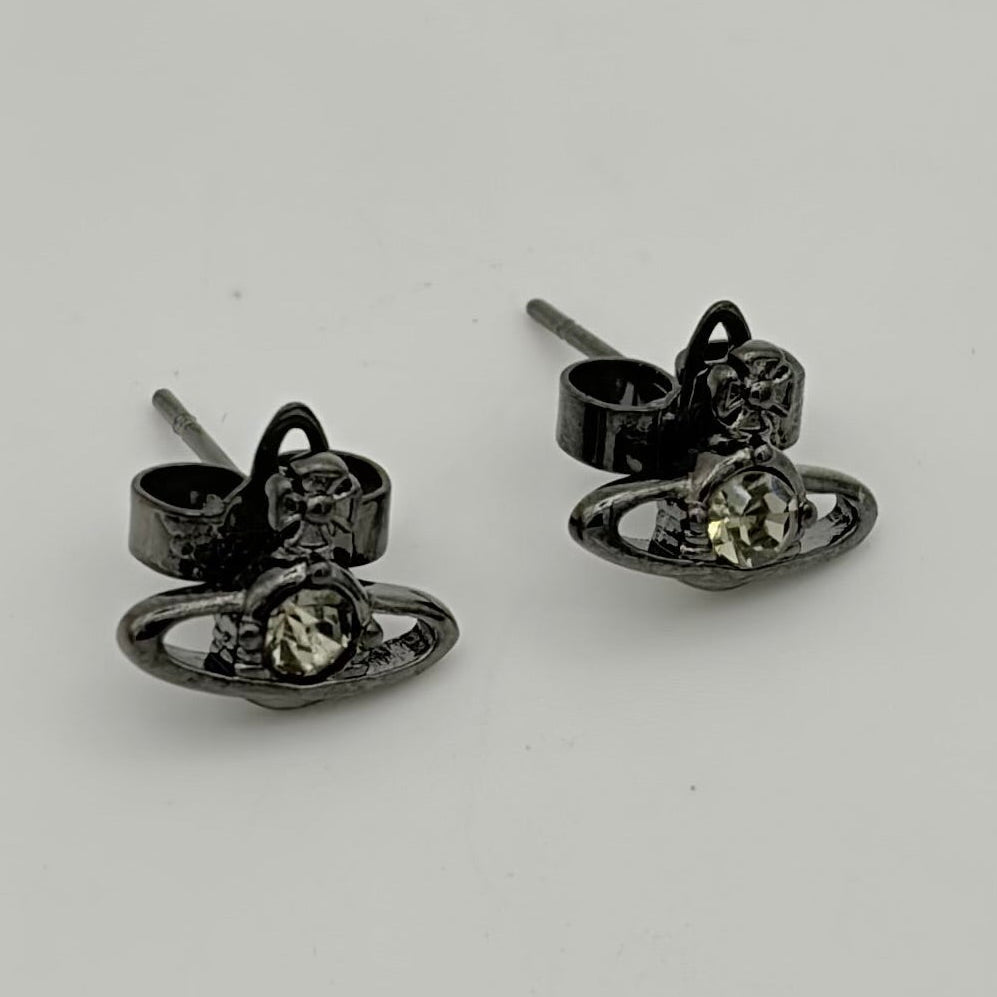 Vivienne Westwood ピアス