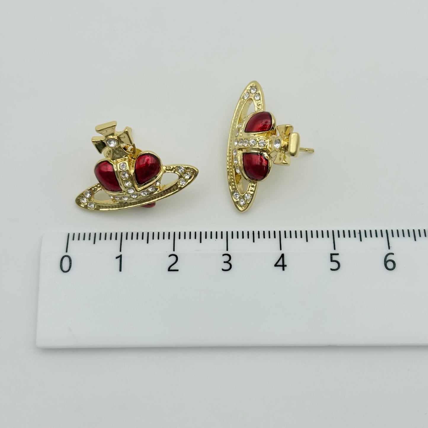 Vivienne Westwood ピアス