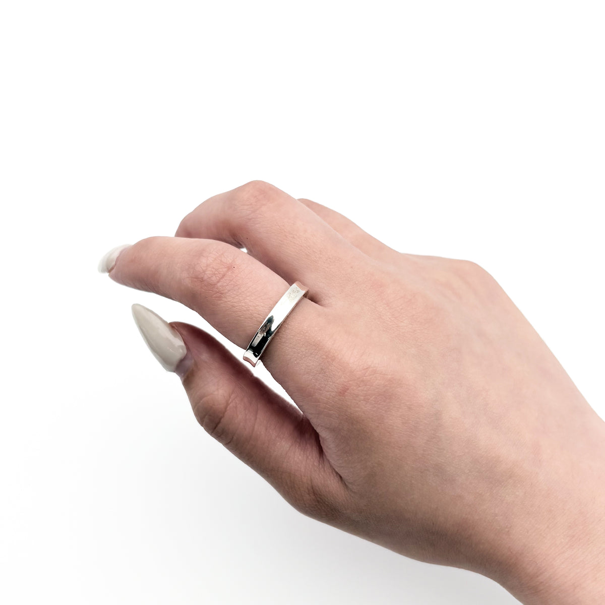 Tiffany&Co. 1837 サークルロゴ　リング