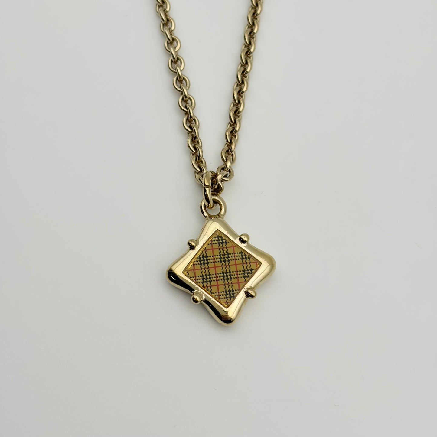 Burberry ネックレス