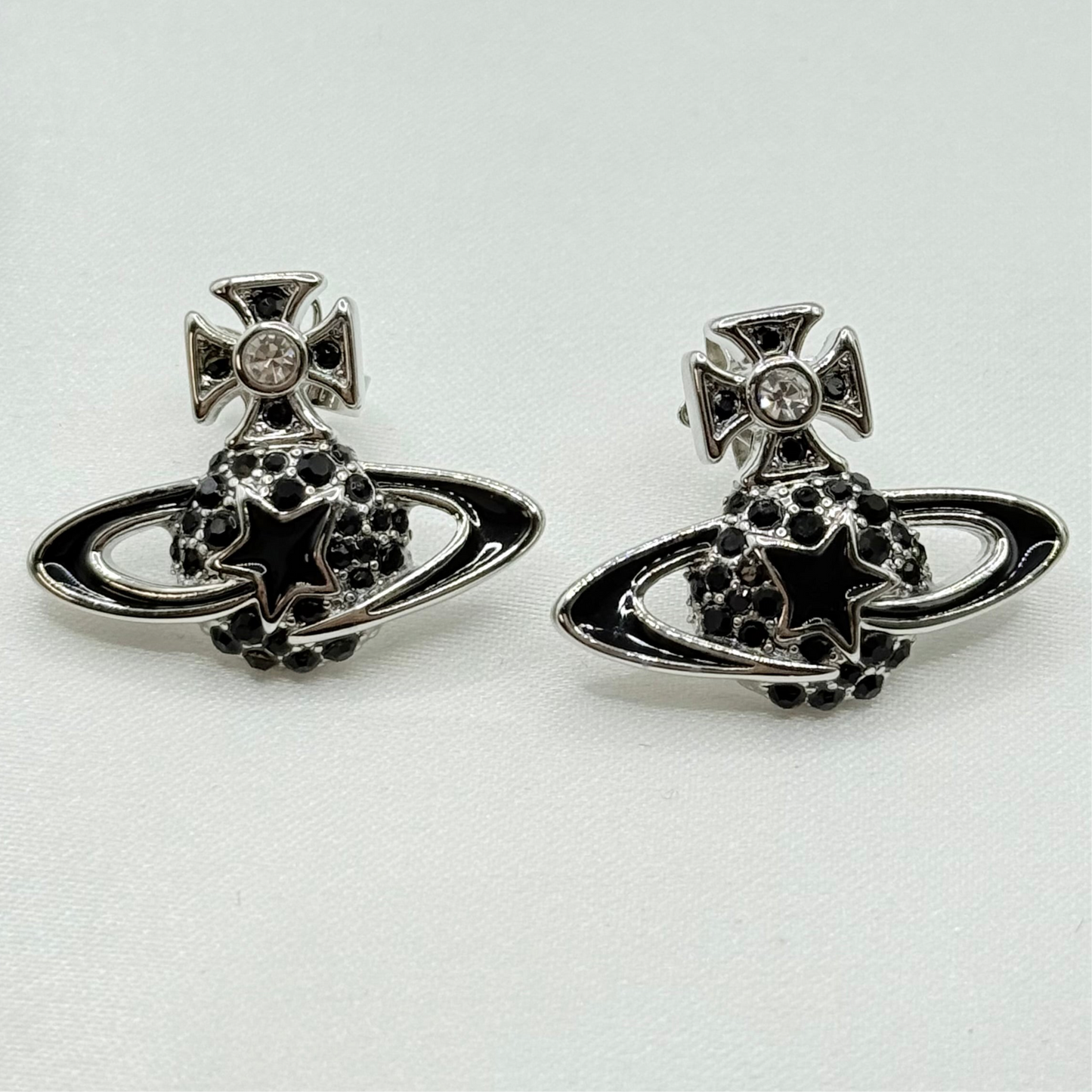 Vivienne Westwood ピアス 127