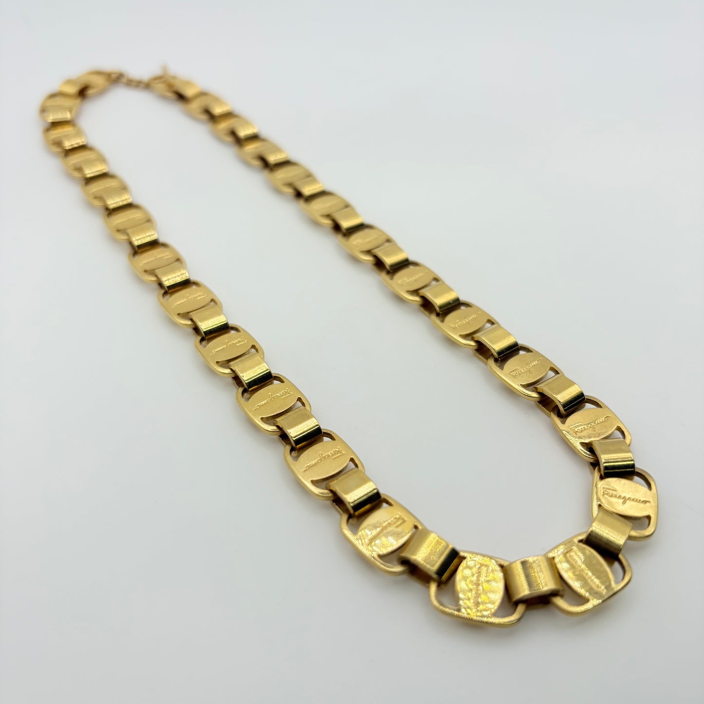Ferragamo ネックレス