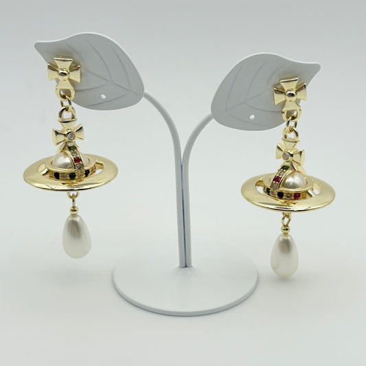 Vivienne Westwood ピアス