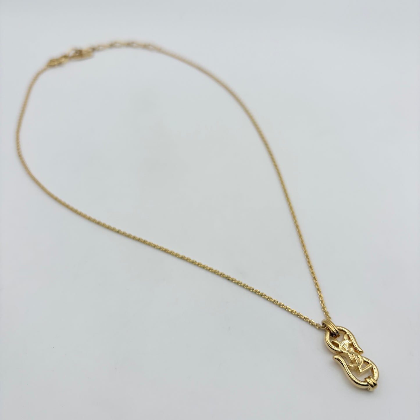 Yves Saint Laurent ネックレス