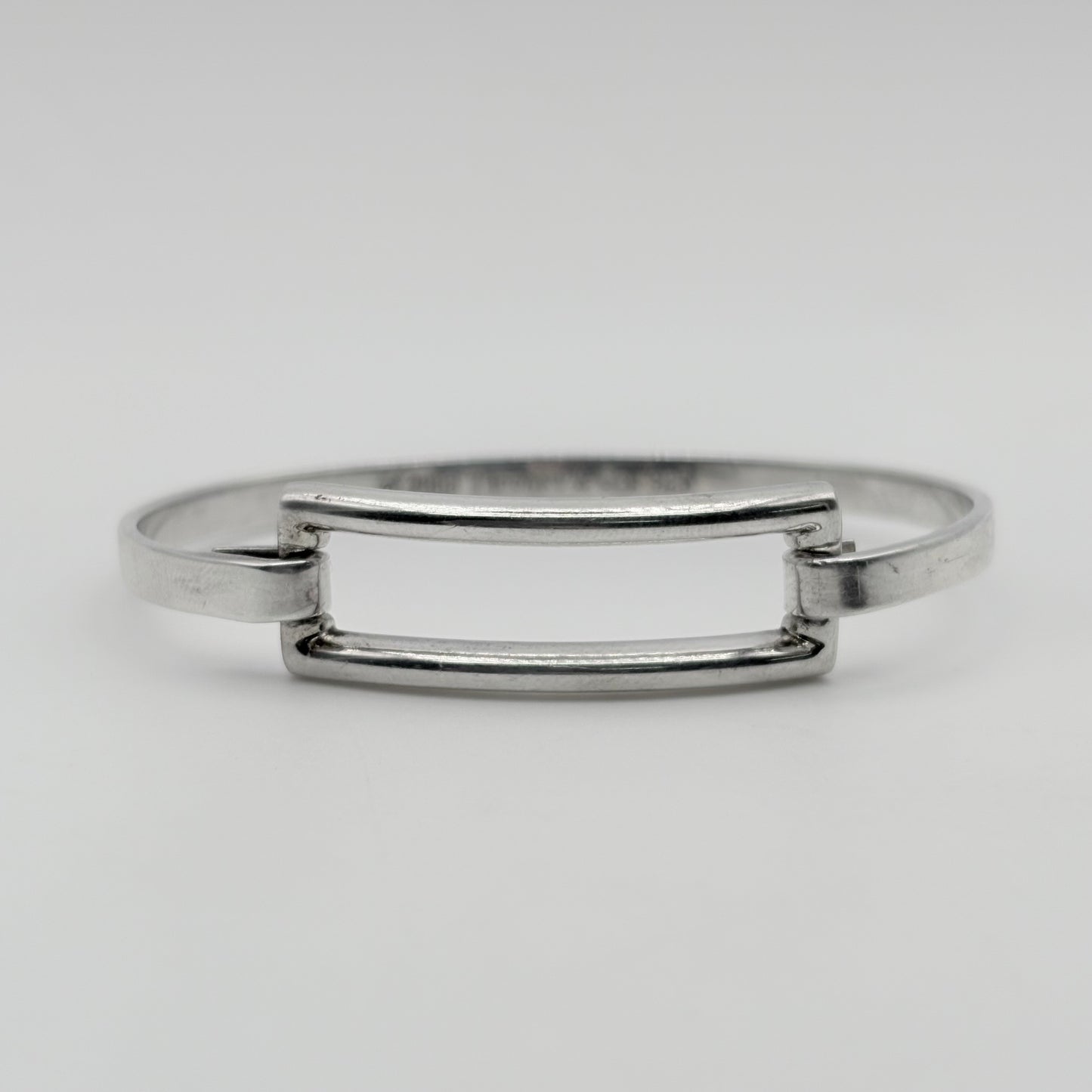 Tiffany&Co. バングル