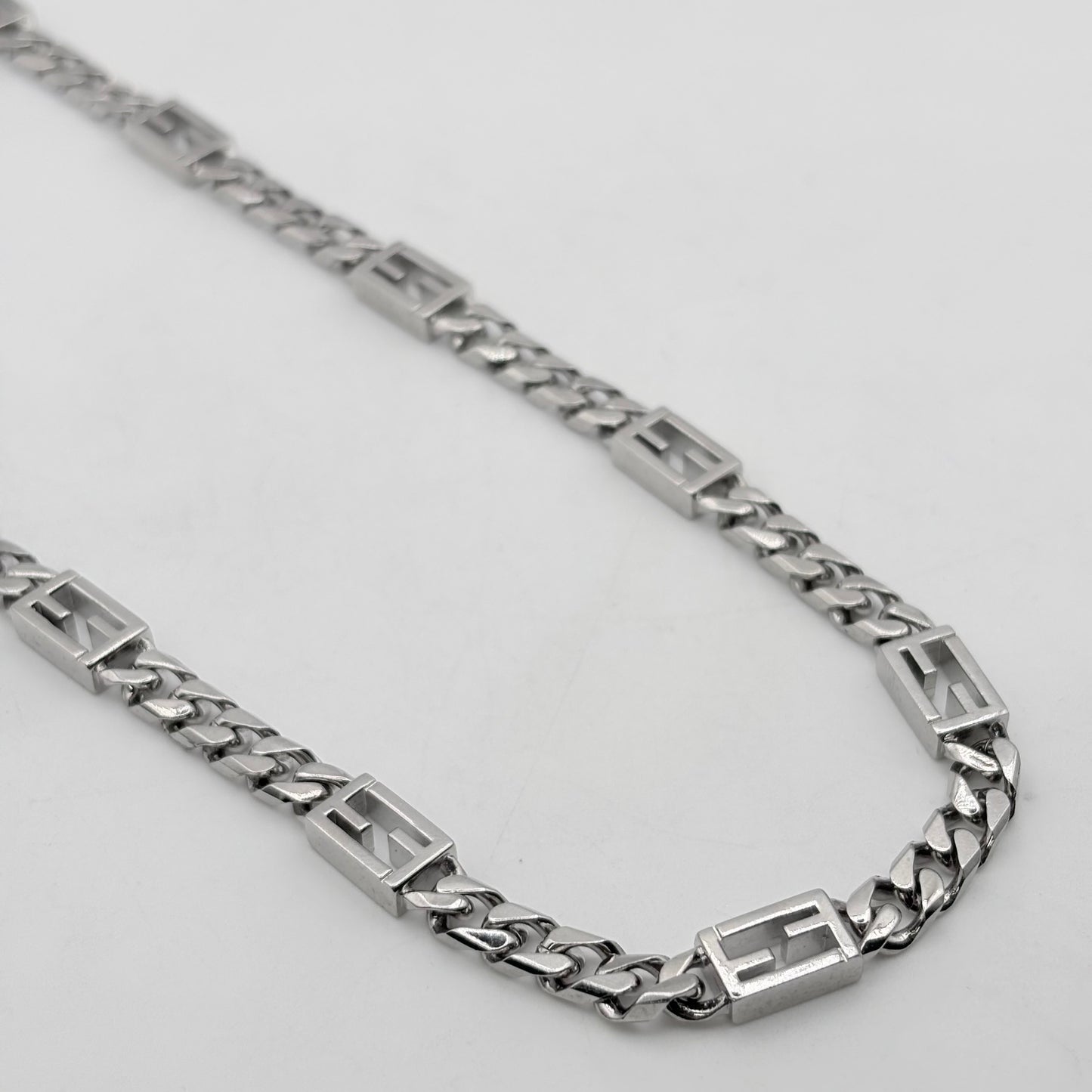 FENDI ネックレス