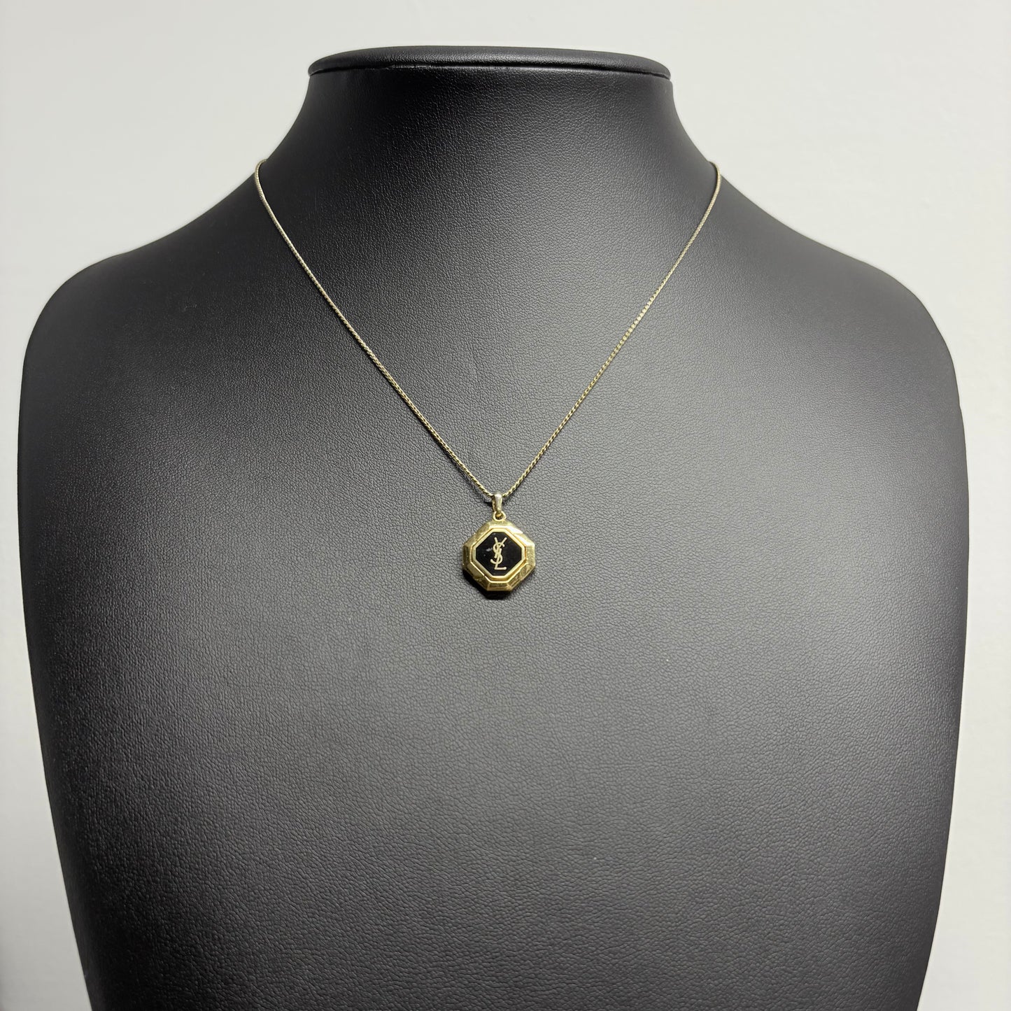 YVES SAINT LAURENT ネックレス