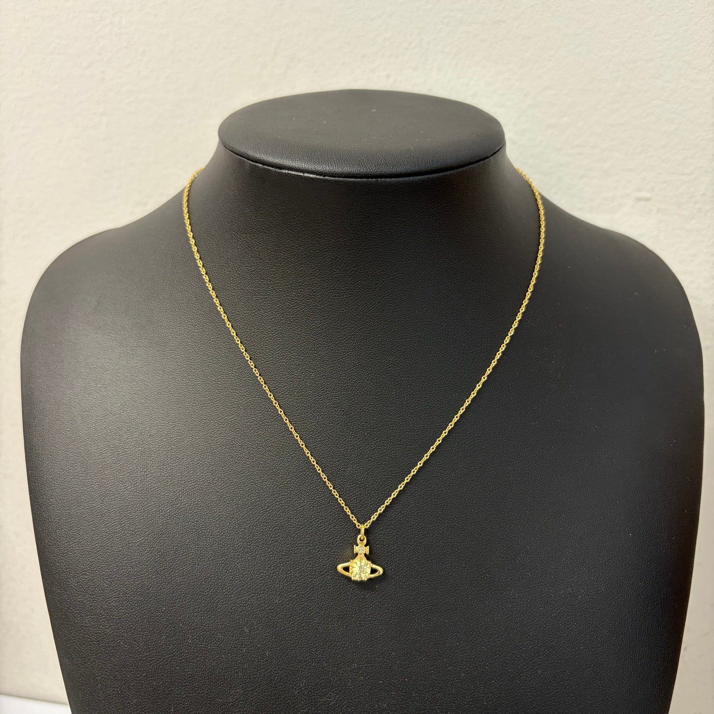 Vivienne Westwood ネックレス