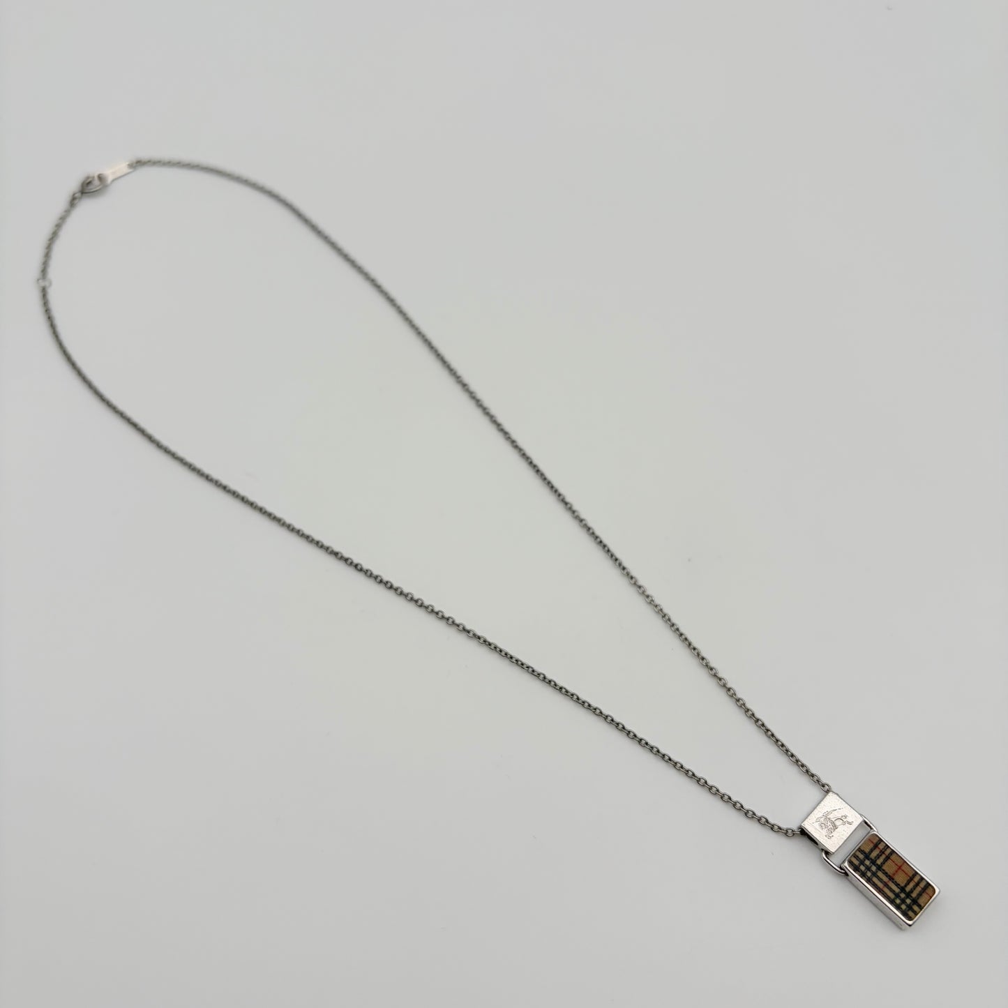 Burberry ネックレス