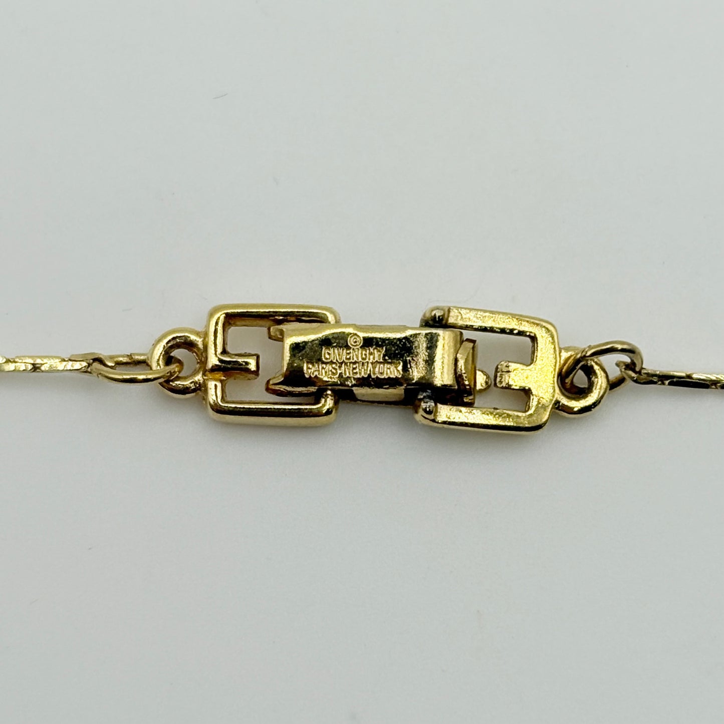 GIVENCHY ネックレス