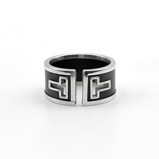 Tiffany&Co. Tカットアウト リング