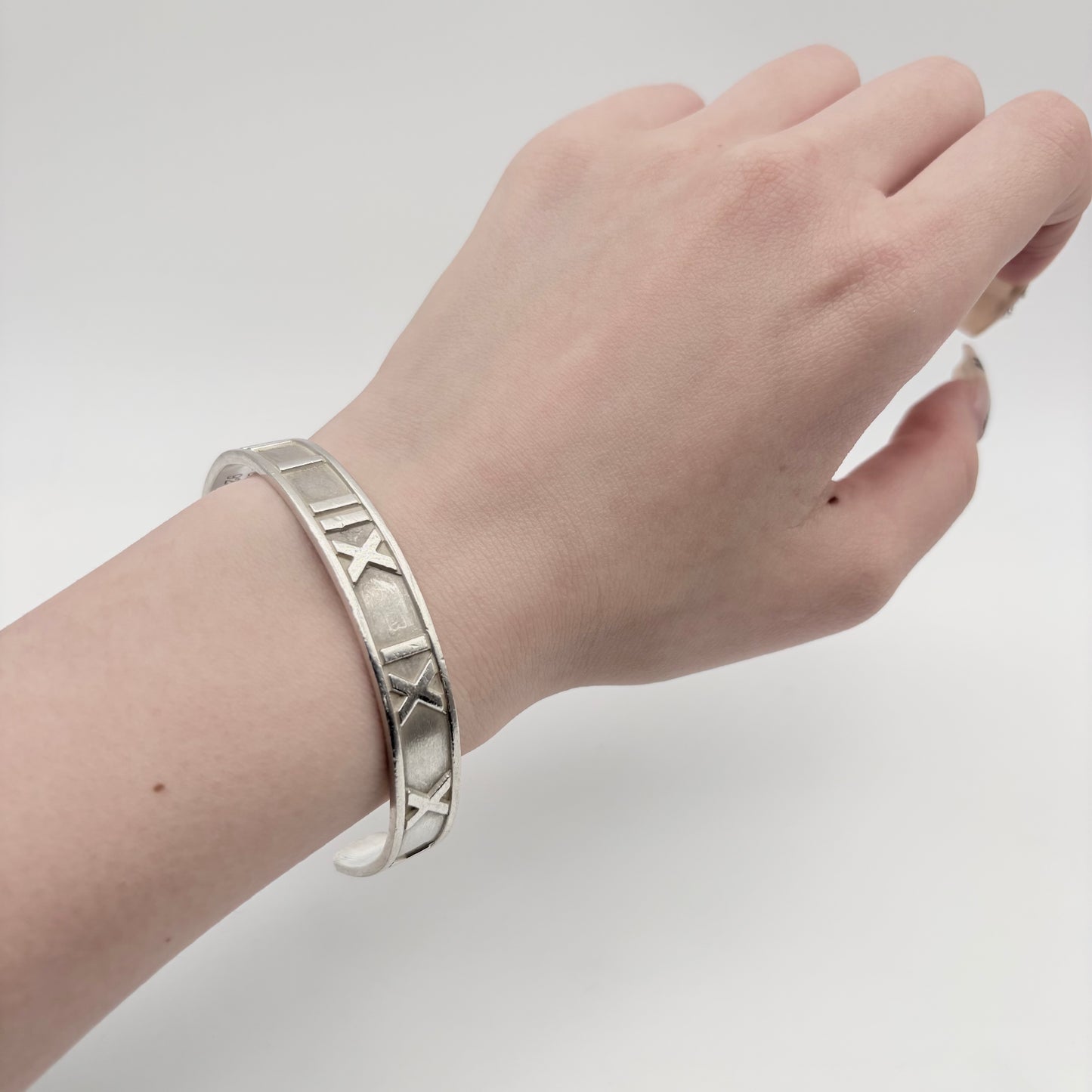 Tiffany&Co. バングル