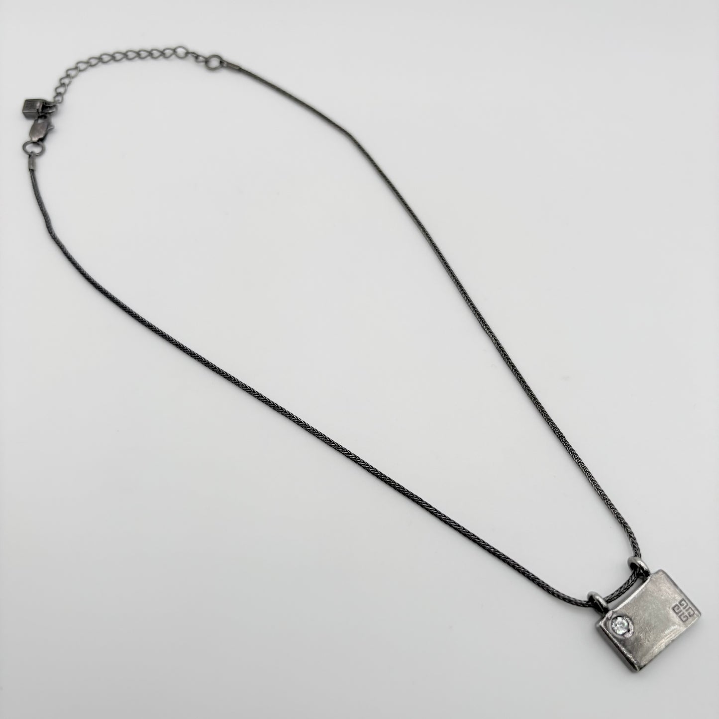 GIVENCHY ネックレス