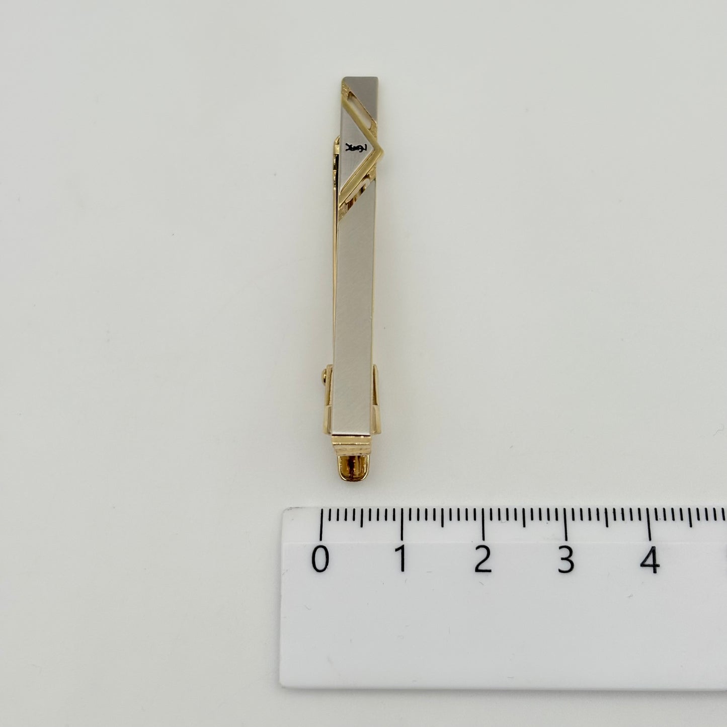 Yves Saint Laurent ネクタイピン