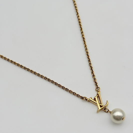 LOUIS VUITTON ネックレス