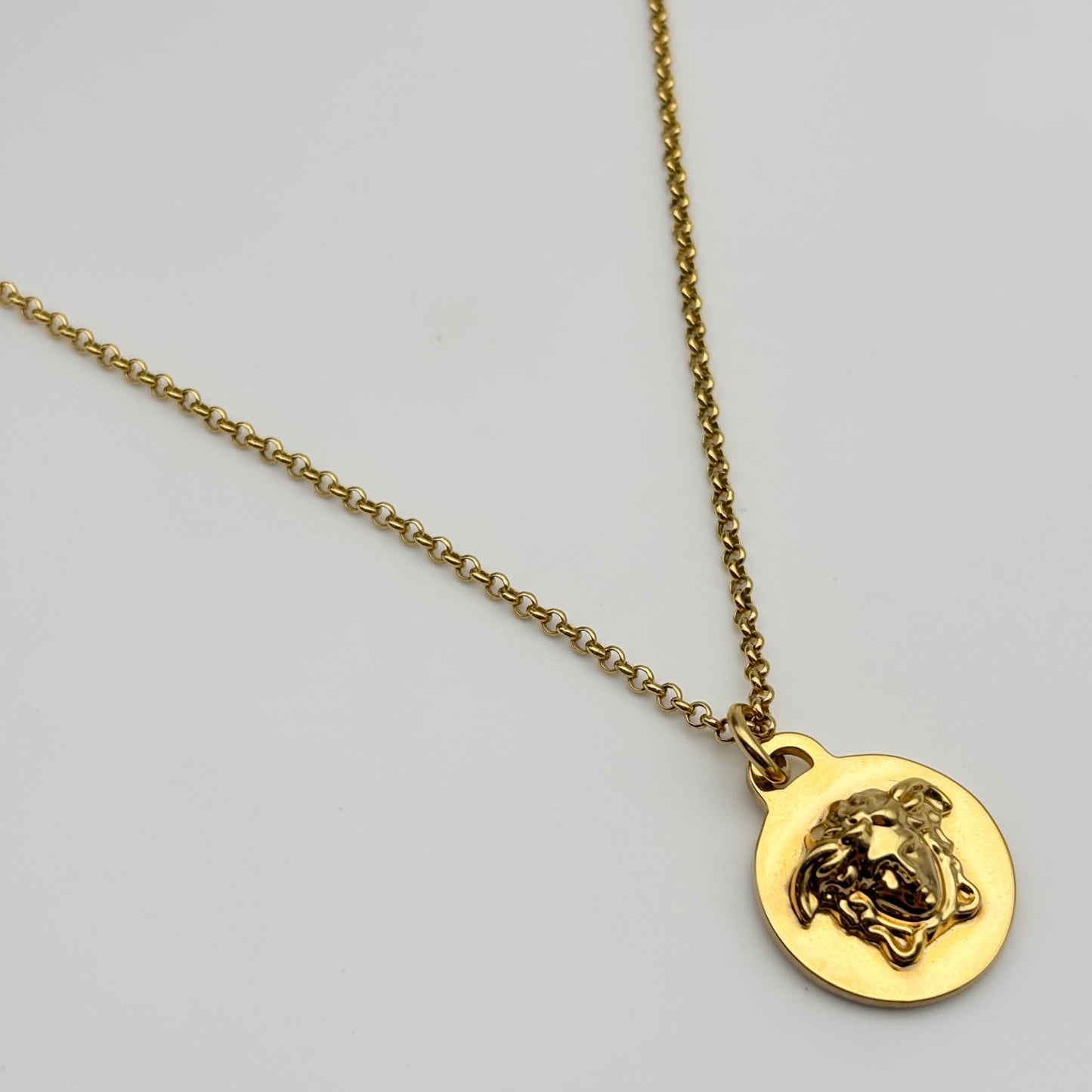 VERSACE ネックレス