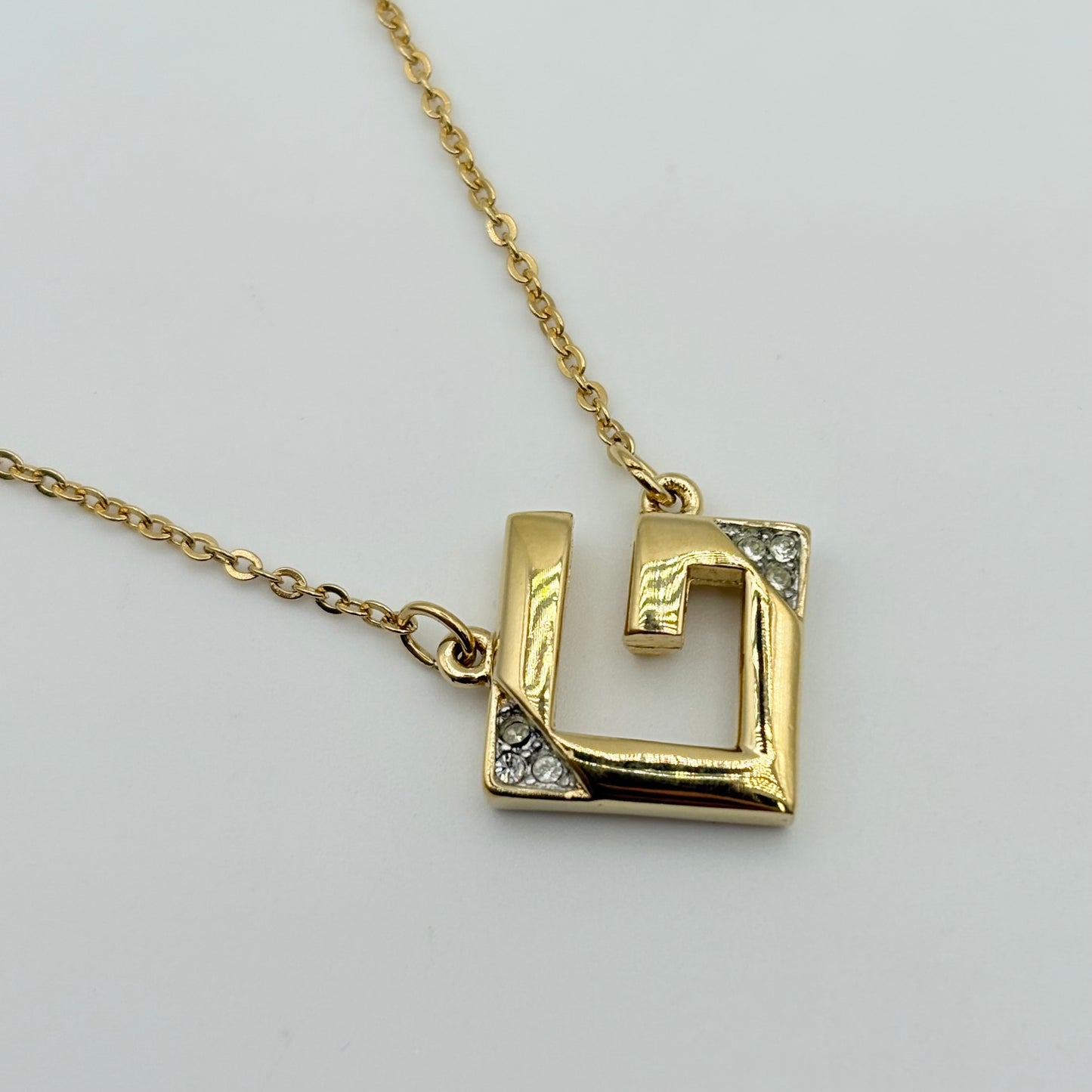 GIVENCHY ネックレス