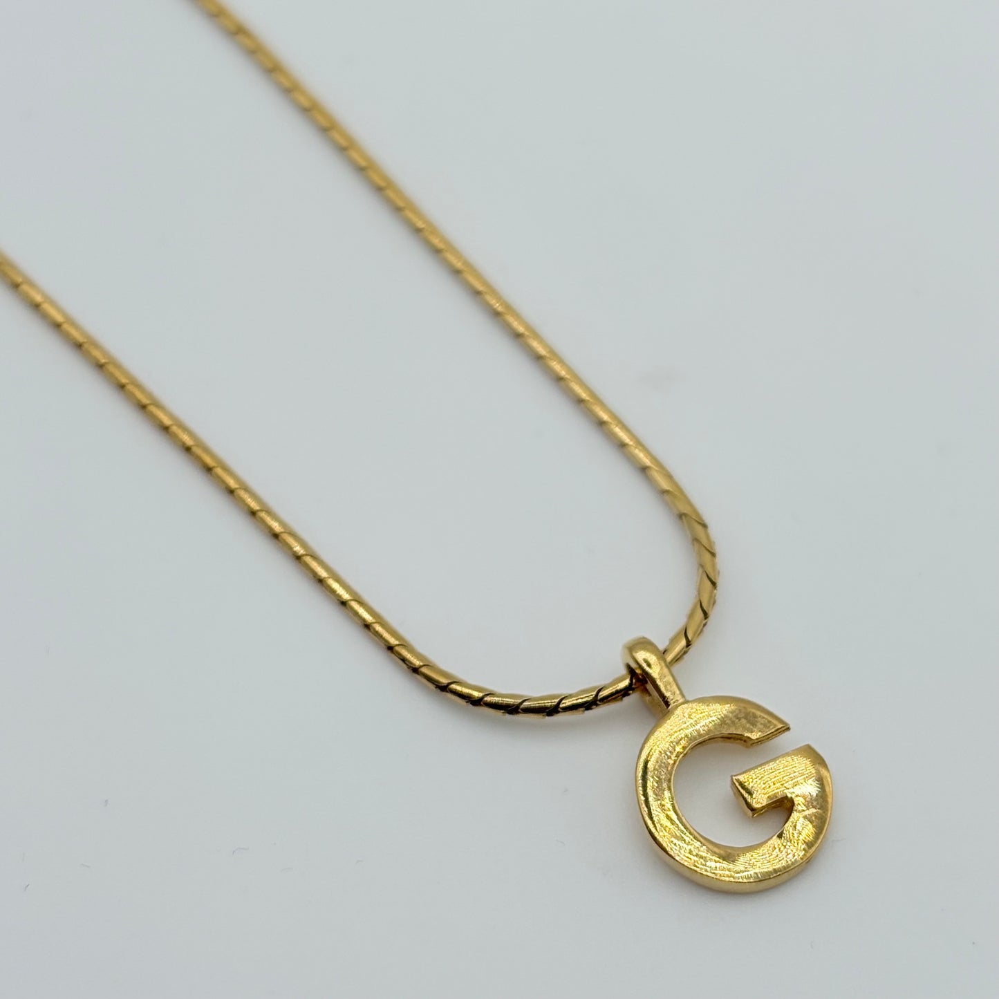 GIVENCHY ネックレス