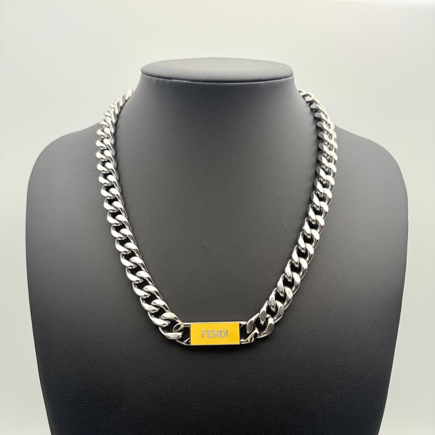 FENDI ネックレス