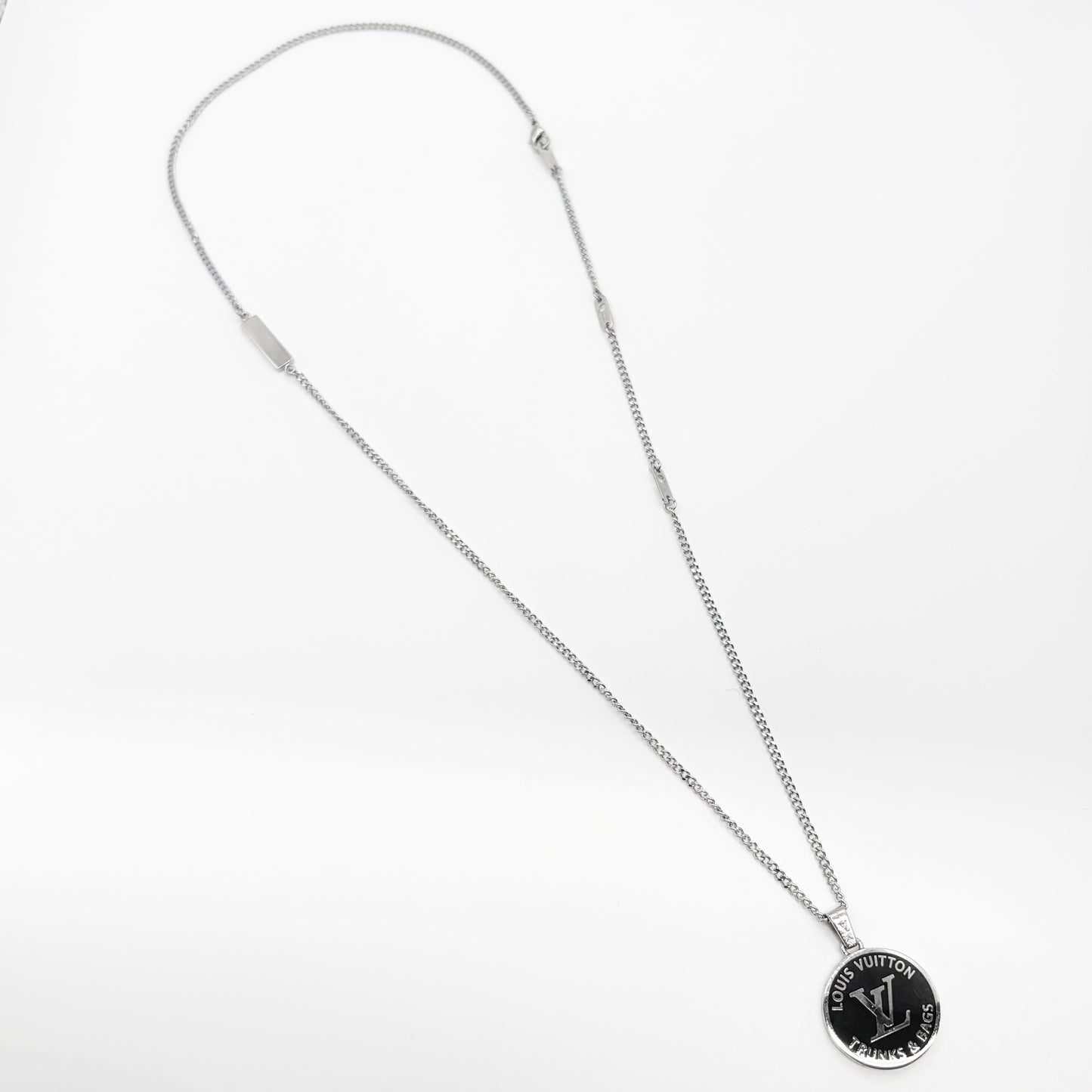 LOUIS VUITTON ネックレス