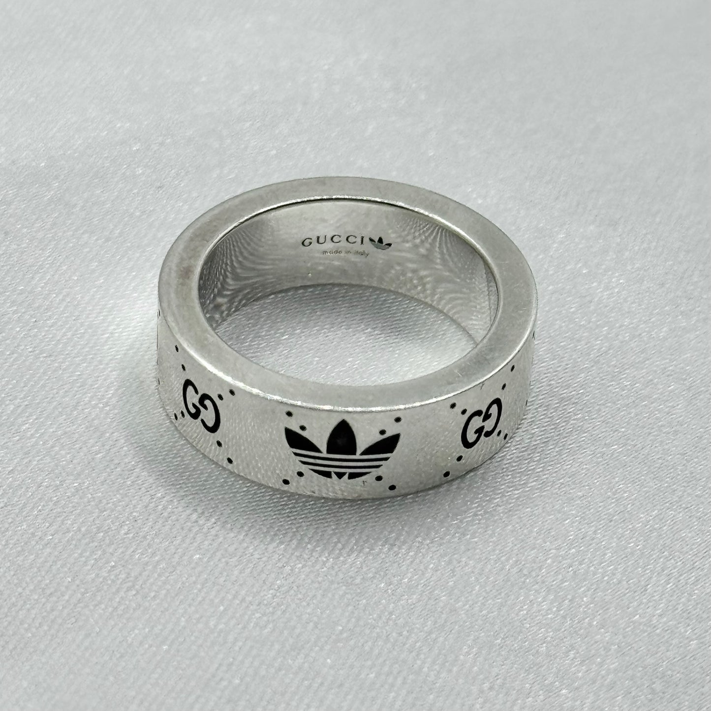 GUCCI ×adidasリング 複数あり 75