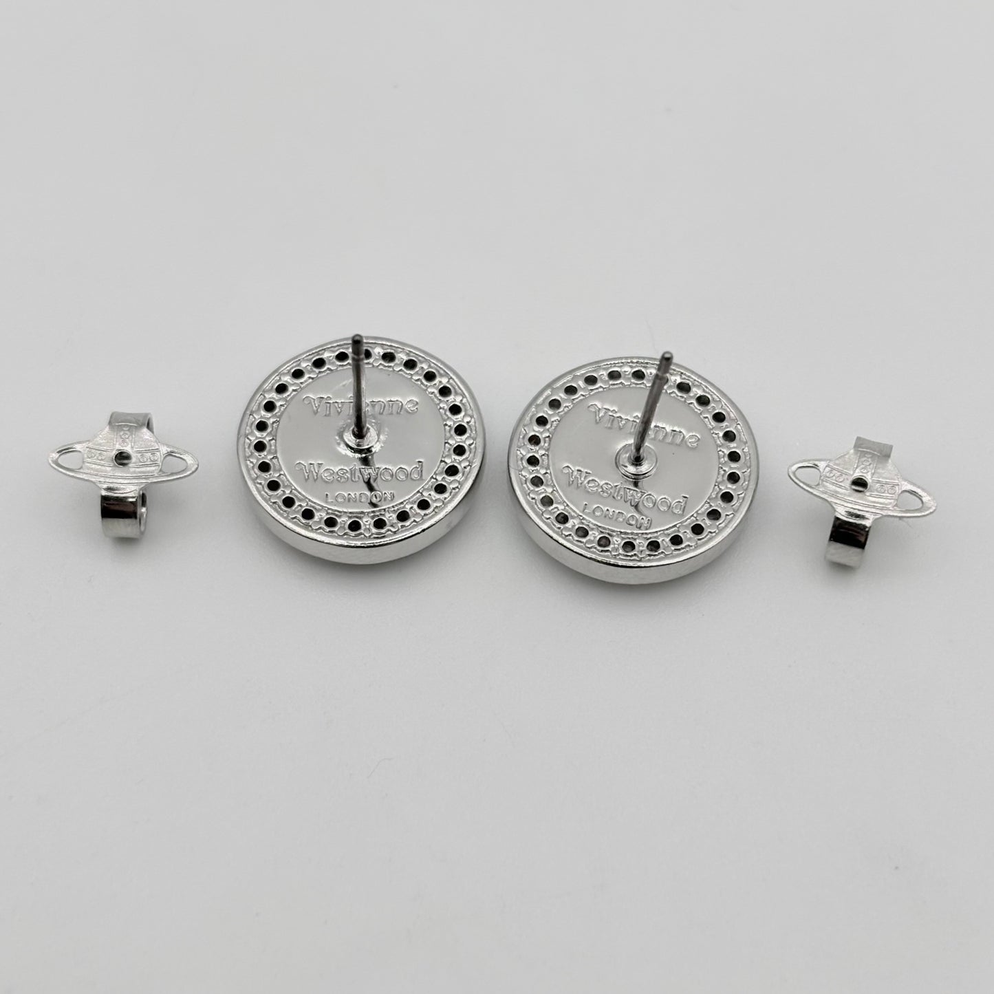 Vivienne Westwood ピアス