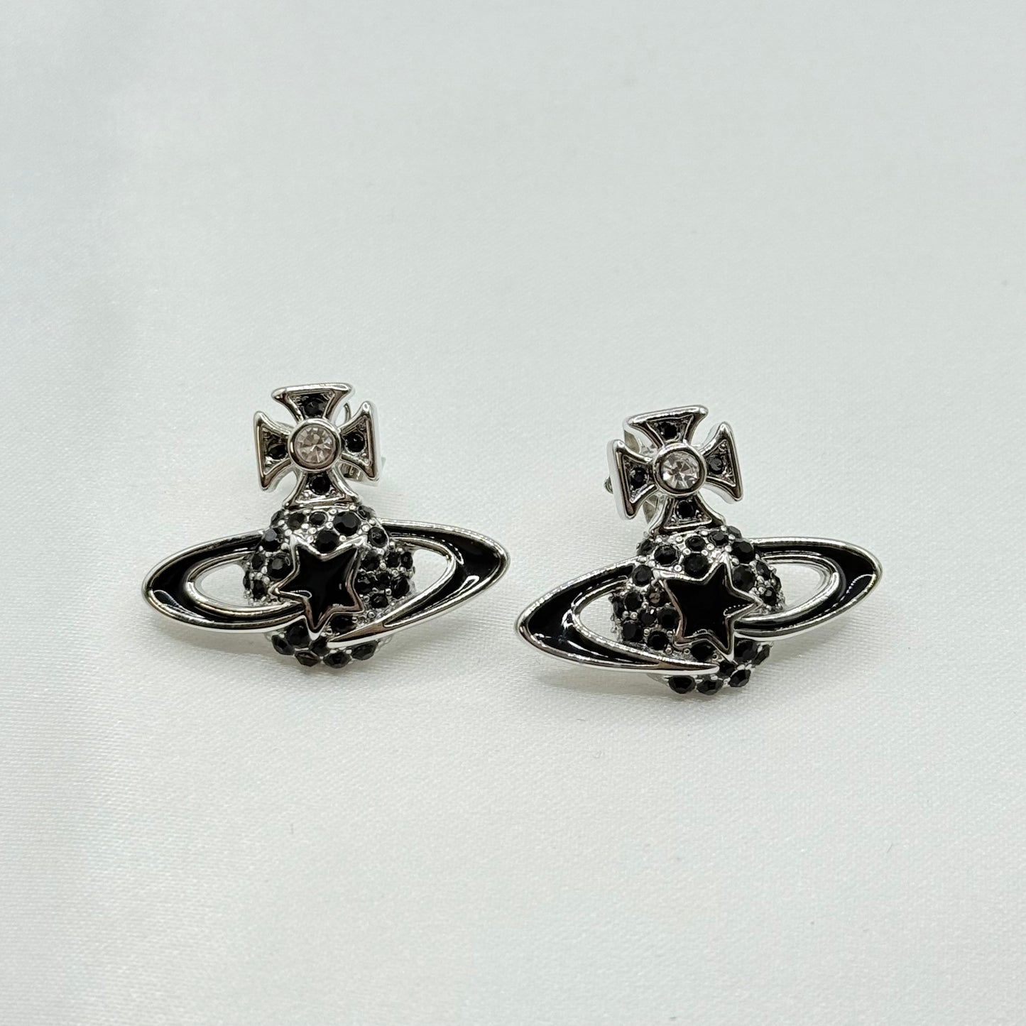 Vivienne Westwood ピアス 127