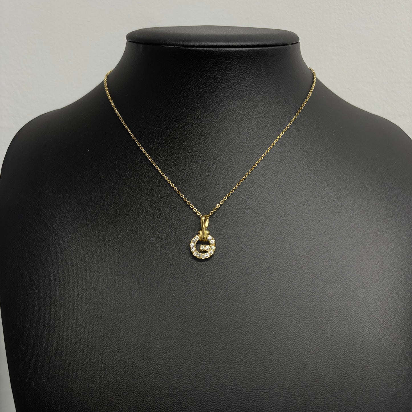 GIVENCHY ネックレス