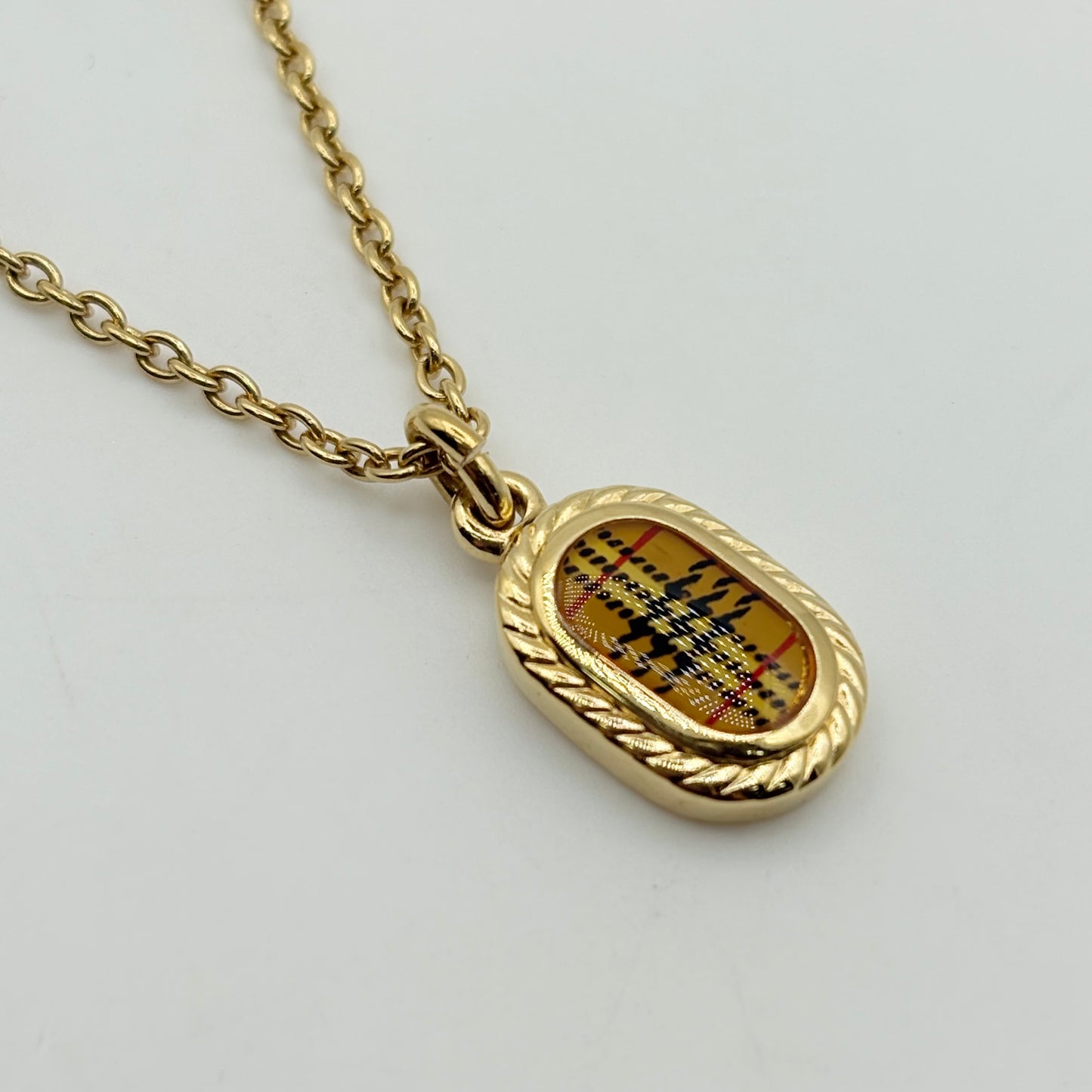 BURBERRY ネックレス